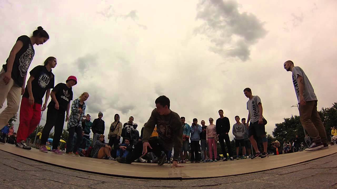 Amazonki Vs Firma | 1/4 4x4 | STREET SUMMIT - #bboy #bgirl #breakdance