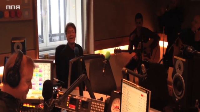 Cliff Richard Dancing - Chris Evans Radio 2 Breakfast Show смотреть онлайн
