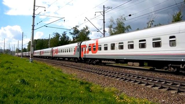 Электровоз ЧС2К-890 (ТЧЭ-10) со скорым поездом №132У Москва - Орск. смотреть онлайн