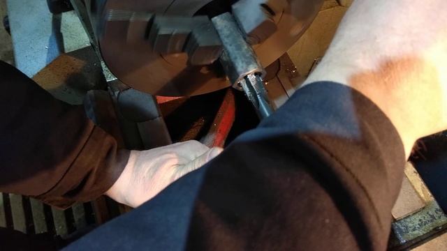 Совет для начинающих, Центровка метчика. смотреть онлайн