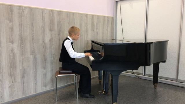 Bach - Three-part Invention 15 h-moll / Бах - Трёхголосная Инвенция 15 h-moll / Vlad piano 11 лет смотреть онлайн