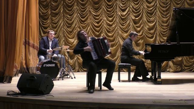 Педагогическое инструментальное трио - А. Пьяццолла «Либертанго» смотреть онлайн