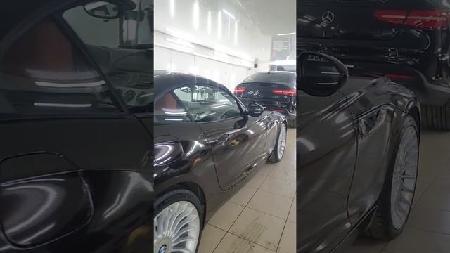 BMW Z4 - оклейка автомобиля тёмно коричневой глянцевой пленкой с блёстками смотреть онлайн