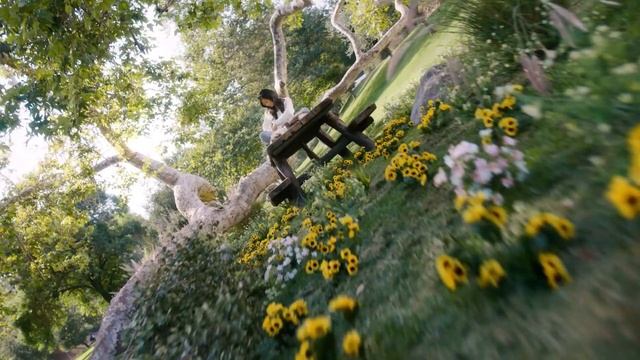 Samsung Galaxy Z Flip 5 - OMG, FINALLY смотреть онлайн