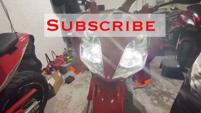 Installing led headlights + 1st ride home clips | Honda Vfr800 смотреть онлайн