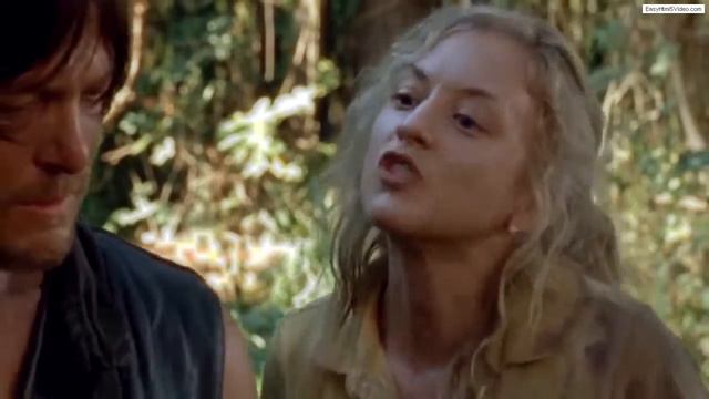 На что обиделась девушка смотреть онлайн