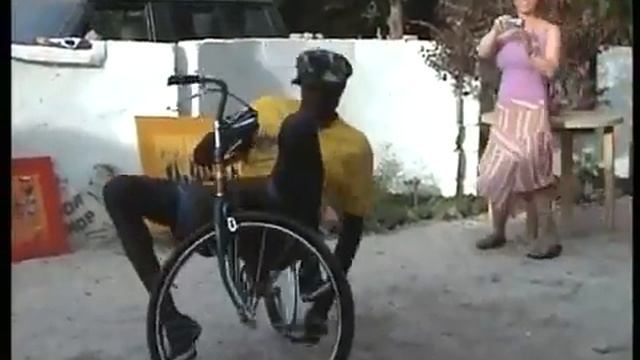 Йому й bmx не потрібний смотреть онлайн