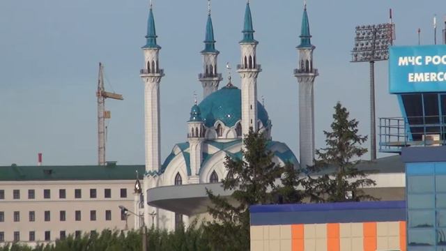 Республика Татарстан. г.Казань. Часть 15: Ул.Саид-Галеева. Казанка и немного Волги смотреть онлайн