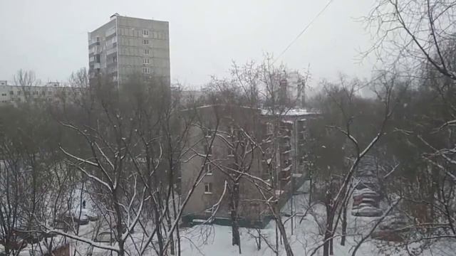 Дмитрий TV. Клип "Снег кружится, летает, летает". смотреть онлайн