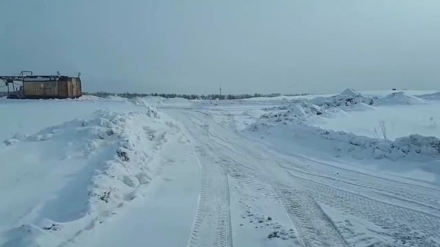 ГРУЖУСЬ КОМПРЕССОРОМ! ГРУЗИМ ТРАКТОР НА ТРАЛ! смотреть онлайн