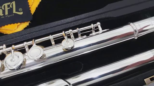 Flauta Pearl PF-525E Japan Atelier mFL смотреть онлайн