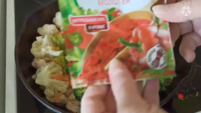 #кетоблюдо ПОЛЕЗНОЕ И ВКУСНОЕ БЛЮДО ЗА 15 МИНУТ/ТУШЁНАЯ ГРУДКА С ОВОЩАМИ ?? смотреть онлайн