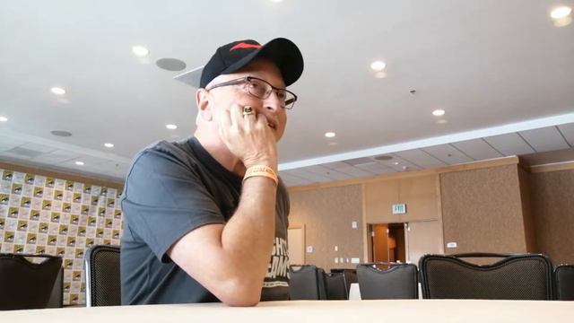 Batman EP Michael Uslan on his Memoir going to Broadway (SDCC 2022) смотреть онлайн