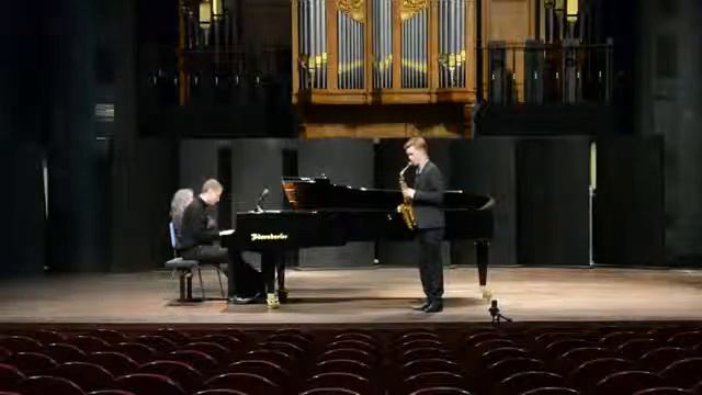 Paul Creston - Sonata for Alto Saxophone and Piano, Op. 19 (Movement II) смотреть онлайн