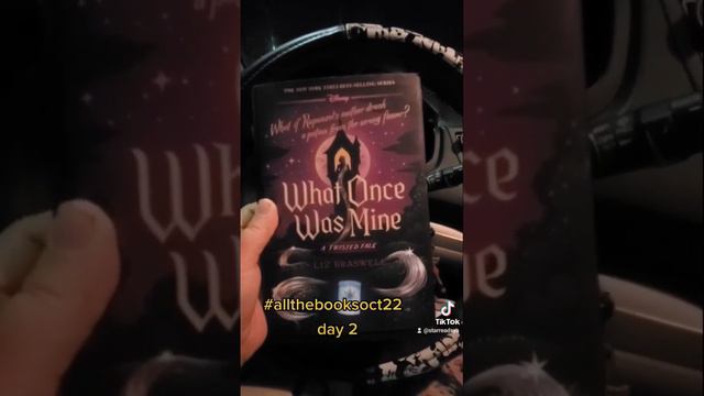 currently reading: What Once Was Mine A Twisted Tale #booktube #booktok #disneybooks смотреть онлайн