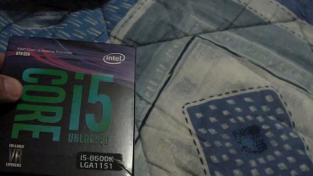Core i5 8600k Unboxing and comparison with older...boxes! xD смотреть онлайн