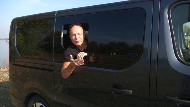 RENAULT TRAFIC SPACECLASS ENERGY DCi 145