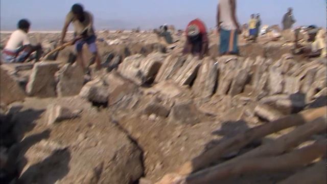 Вулкан - Часть 2.В царстве Великого Огня - Документальный фильм смотреть онлайн