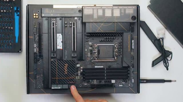 Best Creator Motherboard for Intel's 12th Gen ?ASUS z690 ProArt Creator WiFi review смотреть онлайн