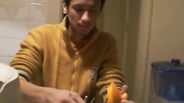 Егор — Сплю на грязном полу смотреть онлайн