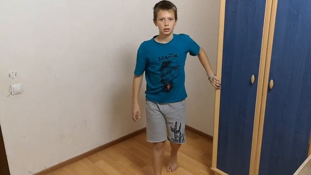 как научиться делать пистолетик - приседание на одной ноге смотреть онлайн