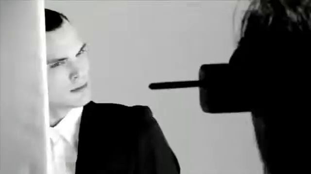 3D_MENSION._Primera_gama_de_cuidado_acabado_y_coloraci_n_para_el_hombre.mp4