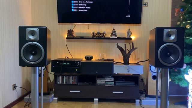 Active nearfields Tapco S8, by Mackie, USA смотреть онлайн