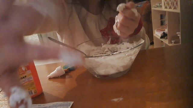 Белый самодельный слайм смотреть онлайн