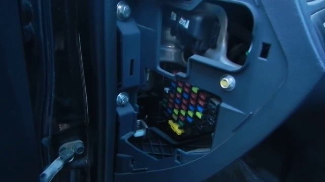 АТТ - ПРИКУРИТЬ АВТОМОБИЛЬ (АККУМУЛЯТОР) ЗИМОЙ В МОРОЗ. смотреть онлайн