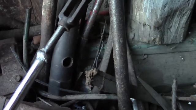 Простейший самодельный доводчик для двери смотреть онлайн