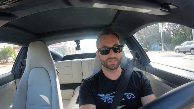 Porsche 991.2 Review - Base vs Carrera 4s - Part 1 смотреть онлайн