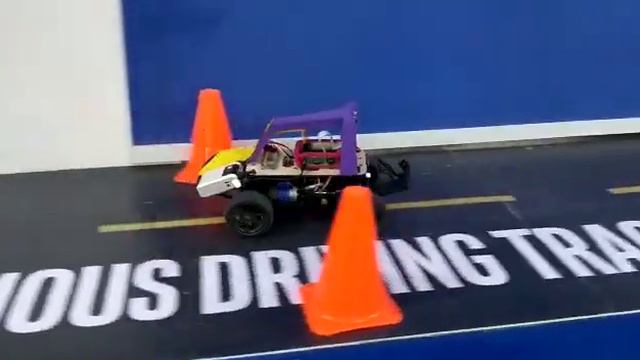 Autonomous Driving Video Demo - NanoBot смотреть онлайн