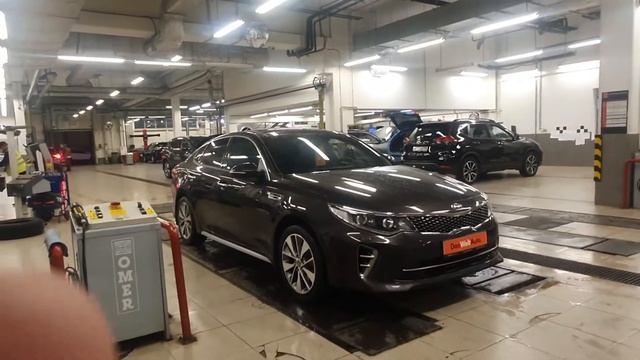 Подбор Kia Optima 2.4л GT-LINE 2017г.41000км 1536000р. смотреть онлайн