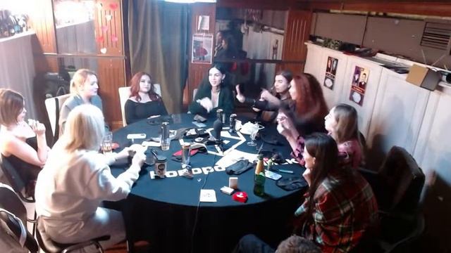 8 марта смотреть онлайн