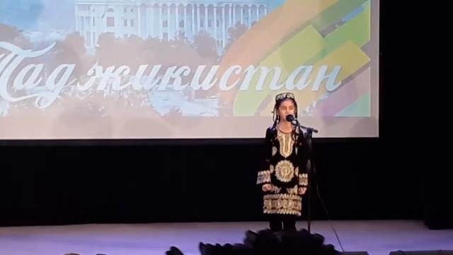 В День народного единства в молодежном театре «Юность» VII районный фестиваль «К смотреть онлайн