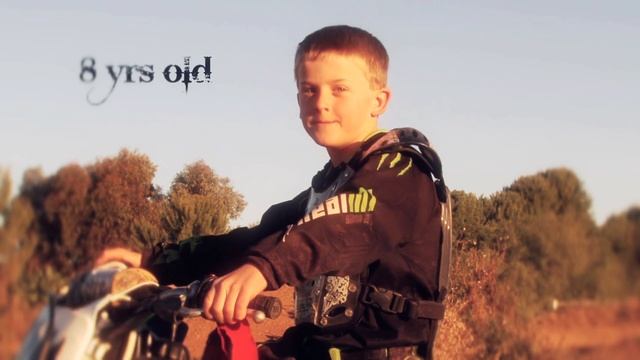 8 and 11 year old Freestyle Motocross Riders - FMX смотреть онлайн