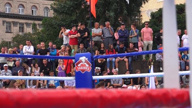 10 пара Міжнародна зустріч з боксу збірних Луцька та Любліна, 26 річніця незалежності Украіни смотреть онлайн