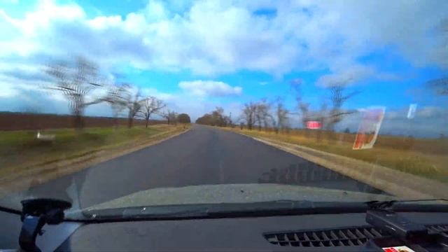 Заканчивается ремонт автодороги Совхоз Кировский - Далёкое Черноморский район. Село Кировское. 4K смотреть онлайн