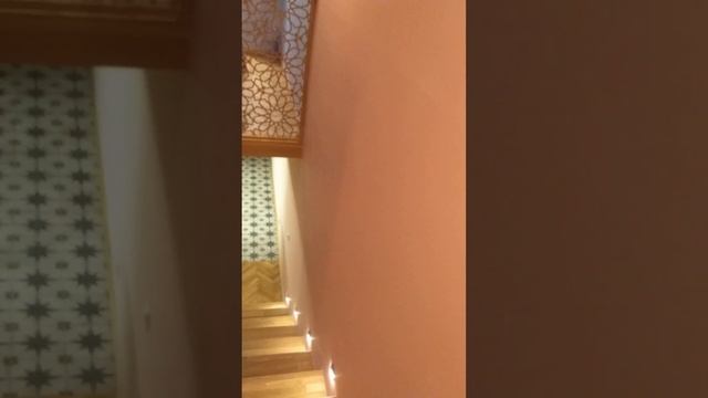 Ремонт в восточном стиле в 2х-уровневых апартаментах ЖК "Аэровилла". Дизайнер Смирнова Наталья смотреть онлайн