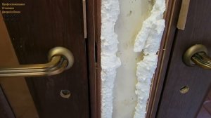 Как установить двери в смежных сан. тех кабинах.