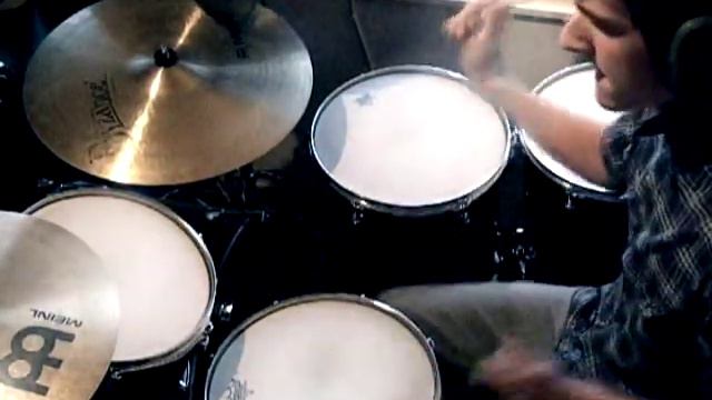 Muse - Uprising - Drum Cover (v.3) смотреть онлайн