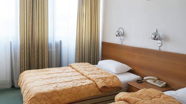 Hotel Grand - Sarajevo - Bosnia And Herzegovina