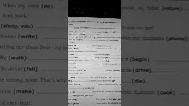 Simple past Vs Past continuous tense смотреть онлайн