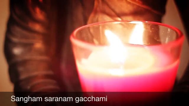 Three Jewels of Buddhism - Taking Refuge Mantra смотреть онлайн