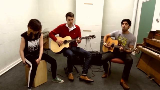 House Music, Please: Don't Walk Fly (Acoustic) смотреть онлайн