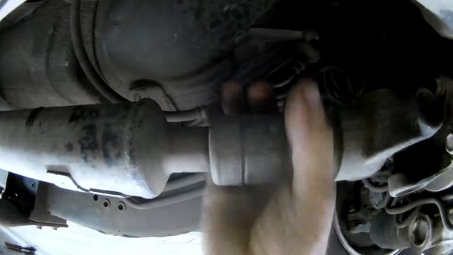 Ssang Yong Kyron  -вибрация по кузову