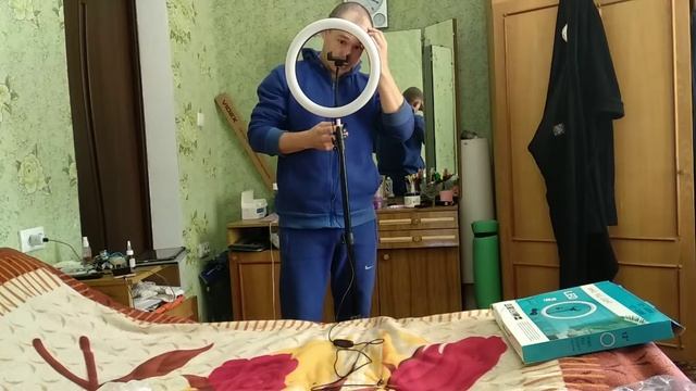 КУПИЛ СЕБЕ ЛАМПУ И ШТАТИВ #ОБЗОР ШТАТИВА И ЛАМПЫ ДЛЯ СЕМКИ ВИДЕО#Штатив для фотоаппарата смотреть онлайн
