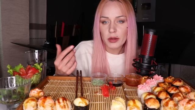 MUKBANG | Запеченные роллы/суши | Baked rolls/sushi не ASMR смотреть онлайн