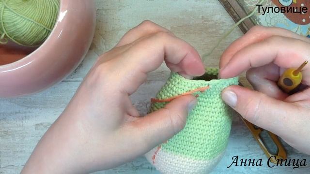 Вязаный Зайчик крючком. Часть I: Туловище, Голова. Knitted Bunny crochet. Мастер-класс. смотреть онлайн