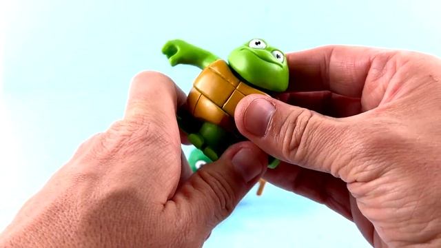 Teenage Mutant Ninja Turtles Mutant Mayhem TURTLE TOTS Video Review смотреть онлайн